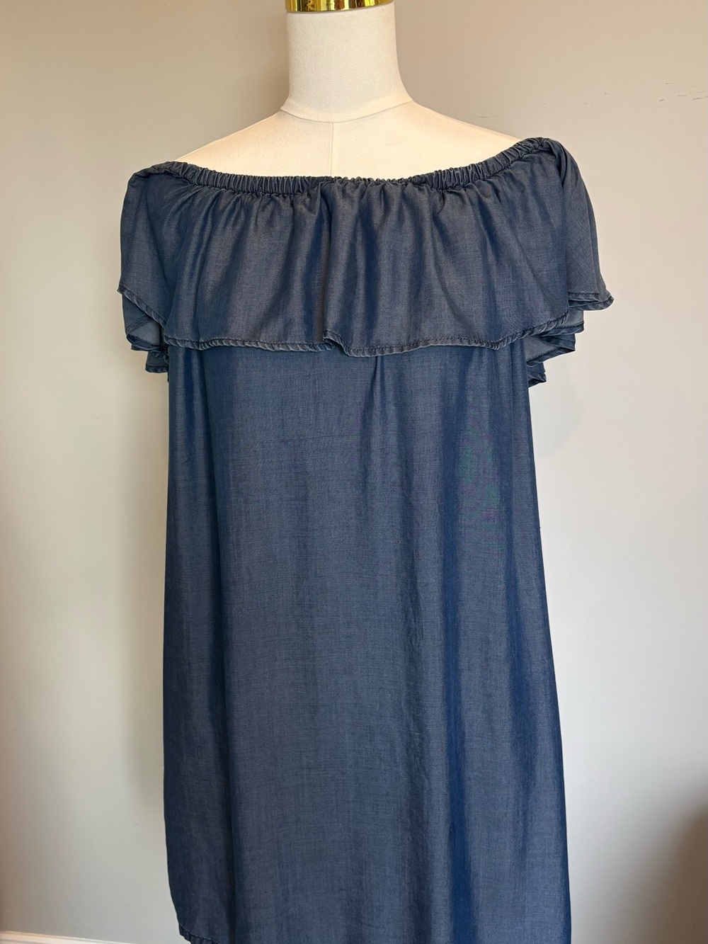 Tommy Bahama Chambray Blue Off-the-Shoulder Ruffle Dress | Pockets | Size XL